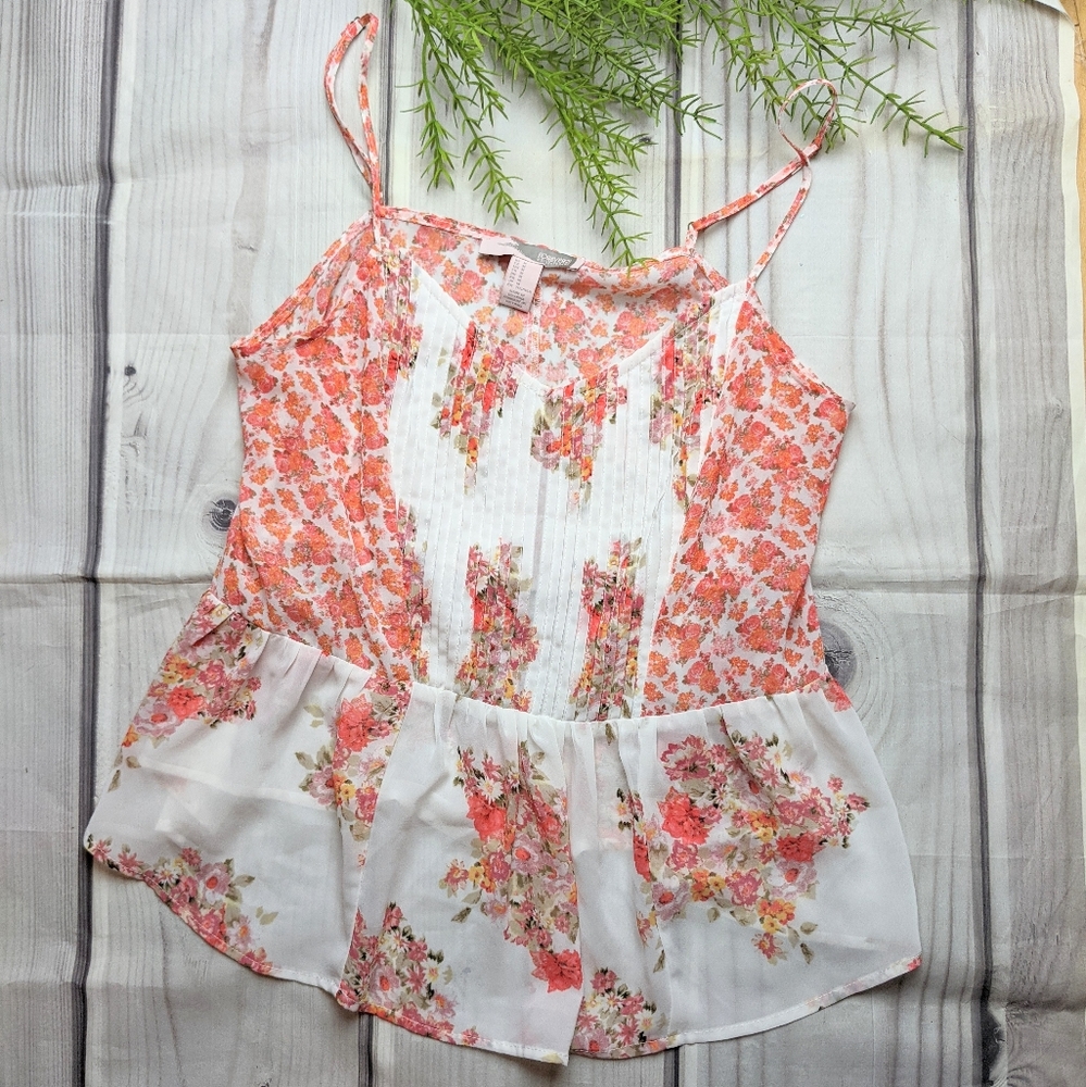3/$15 Forever 21 | Pleated Floral Blouse